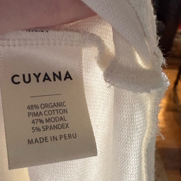 cuyana puff sleeve French terry sweater in ivory - Picture 4 of 5